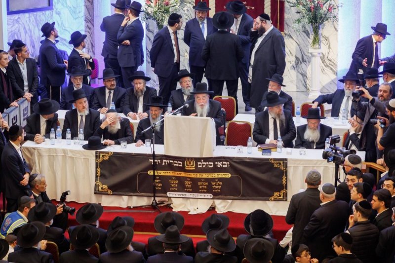 דניאל נפוסי ומאיר זלזניק