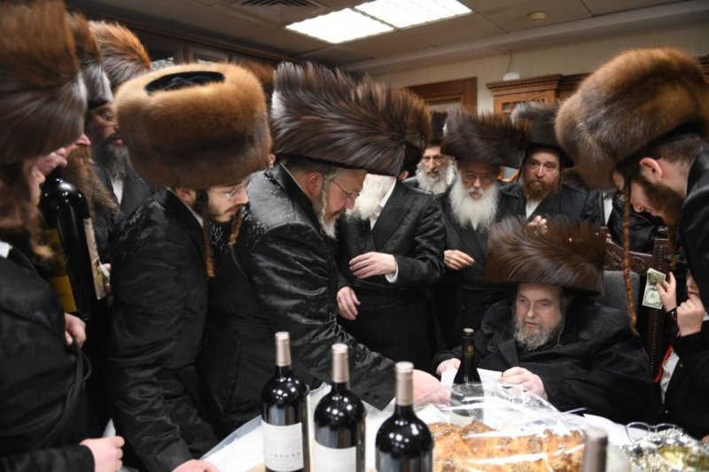 אנשיל בעק וא.מ.ש