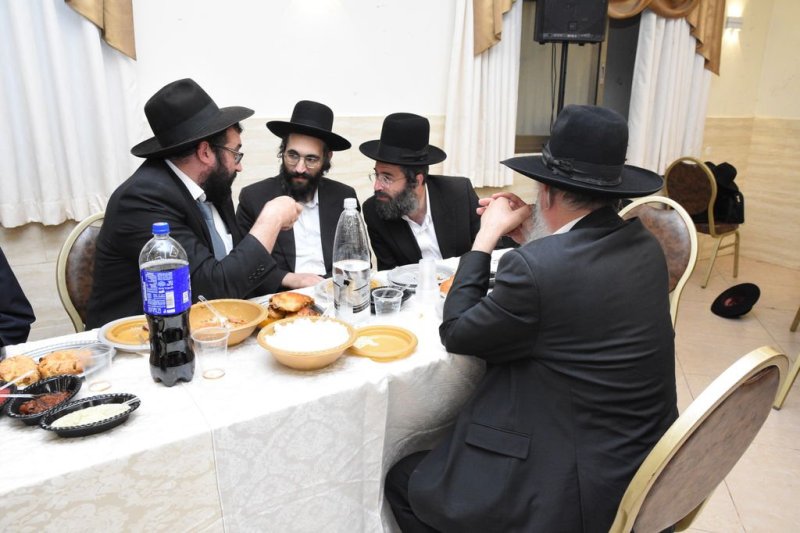 ישראל אפריאט