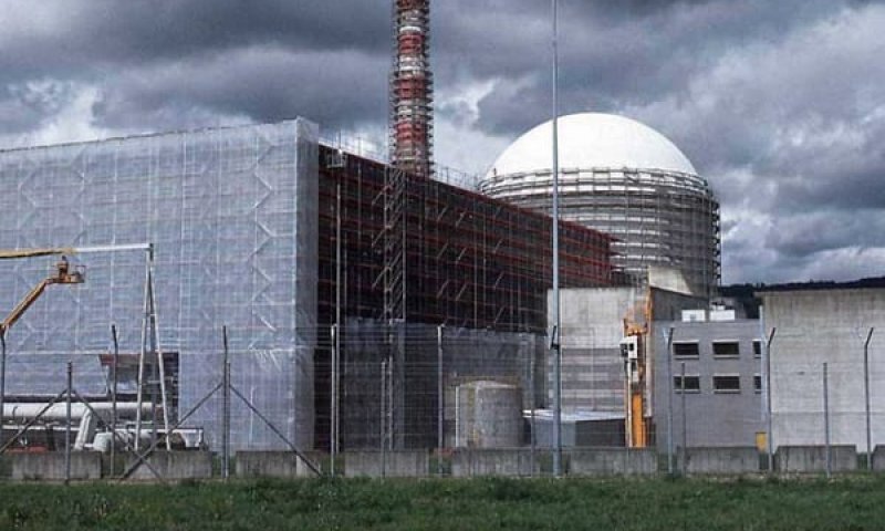 175 עובדים רוסים פונו מתחנת הכוח הגרעינית בבושהר דרך ארמניה