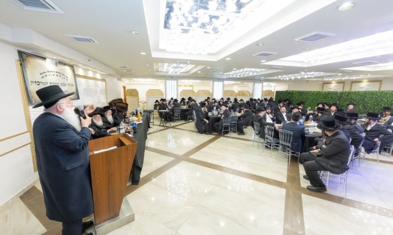 בני ברק חגגה והוקירה: שבע ברכות למשנה לראש העיר יוסי יעקובוביץ