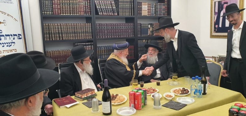 באדיבות המצלם