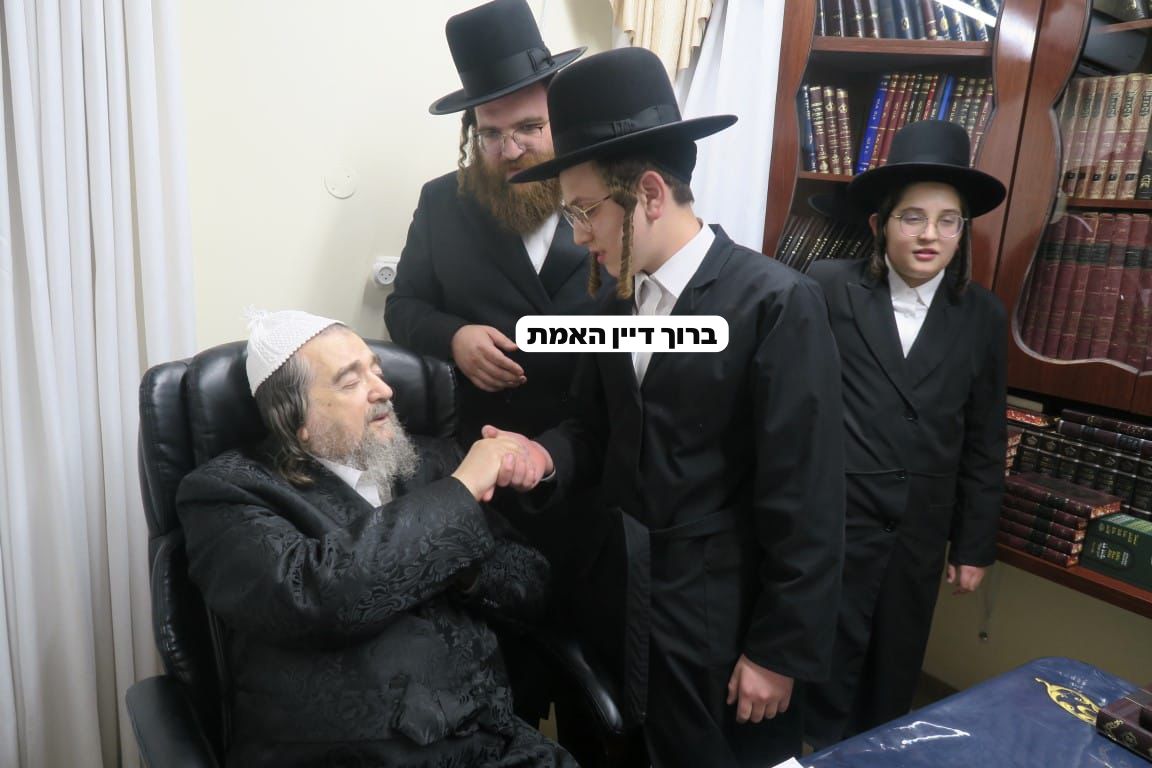 באדיבות המצלם