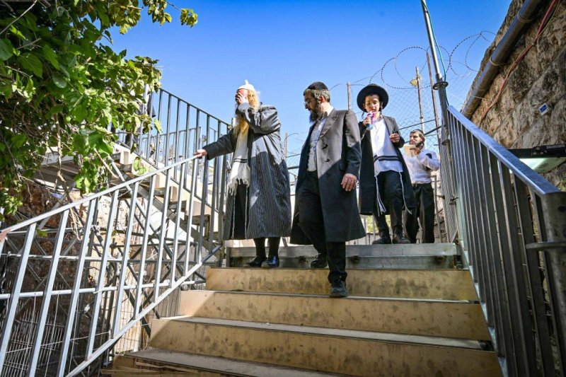 ארי קופרשטוק ומאיר אדרי