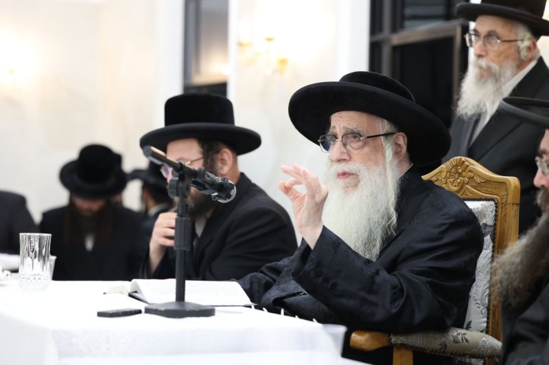 א. אייזנבאך