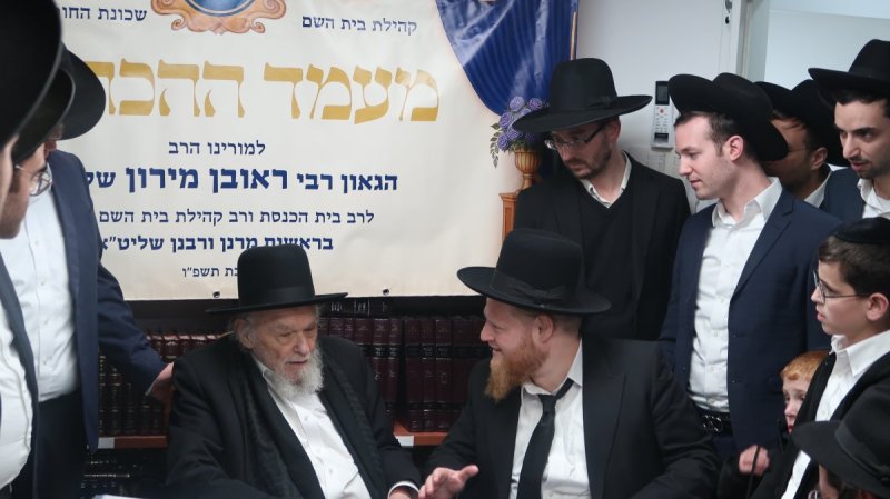 באדיבות המצלם