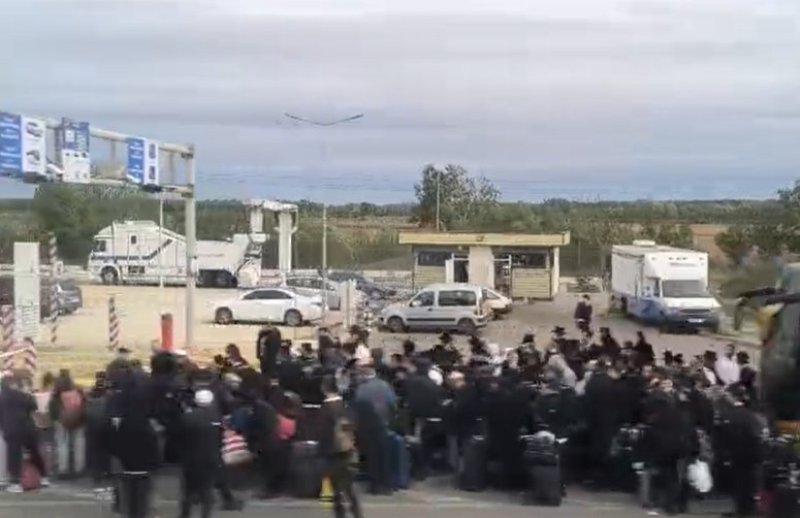 באדיבות המצלם