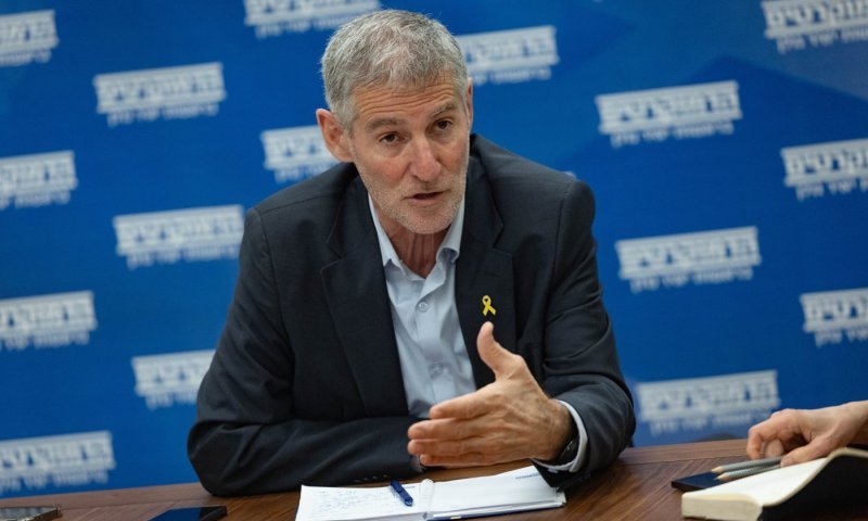 דמוקרטיה או סתימת פיות? המהלך החדש של יאיר גולן נחשף