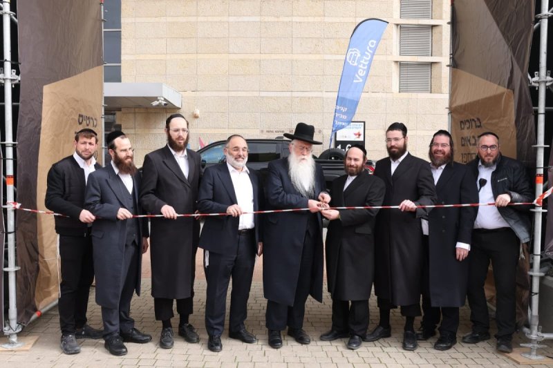 יעקב נחומי, אריאל אוחנה, אברהם כהן