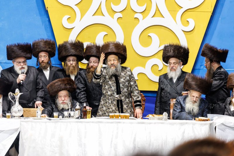 האחים לאנטשעווסקי ואייזיק ג.