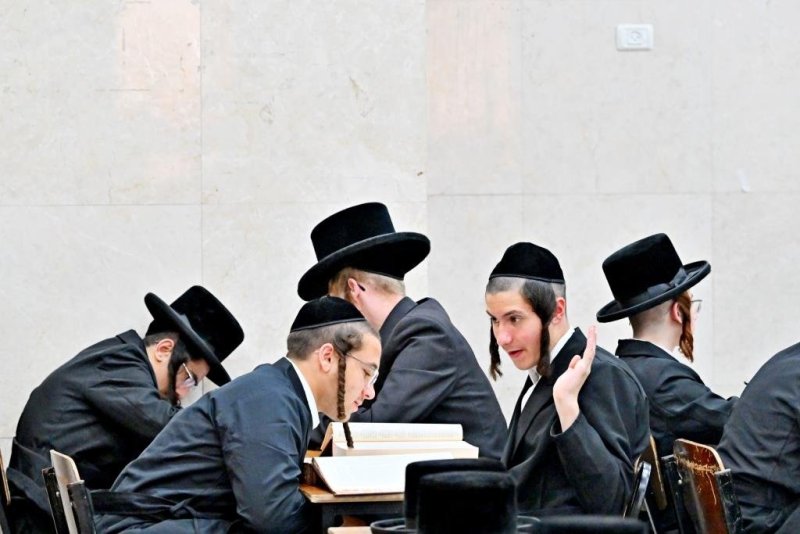 יהושע פרוכטר