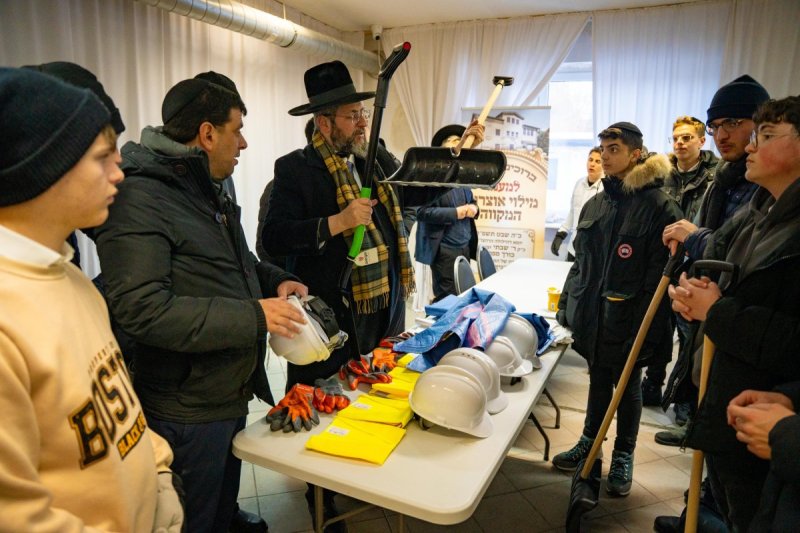 באדיבות המצלם