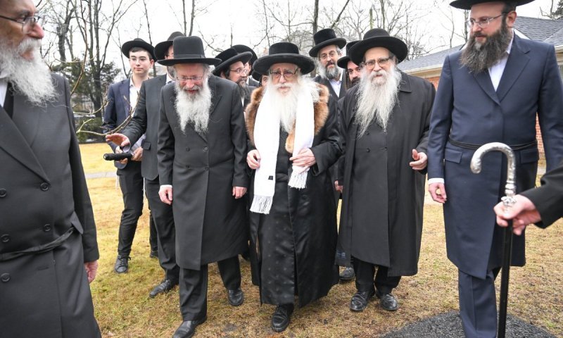 גלריה ראשונה ממסע האדמו"ר מצאנז בארה"ב - כך נראה הביקור בלייקווד