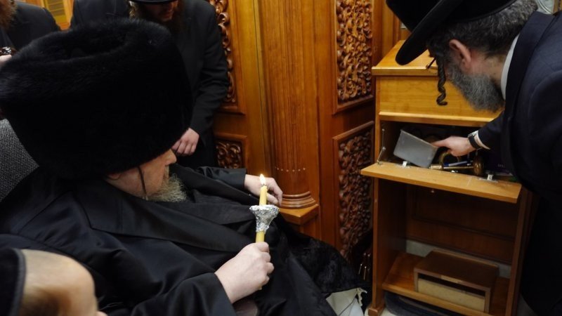 אנשיל בעק וא.מ.ש