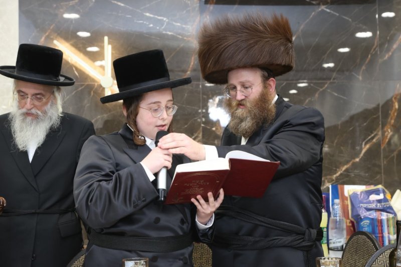 באדיבות המצלם
