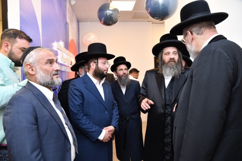 שוקי בריכטא