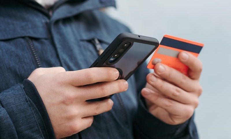 זהירות: הודעות ה-SMS המזויפות שמרוקנות את חשבונות האשראי