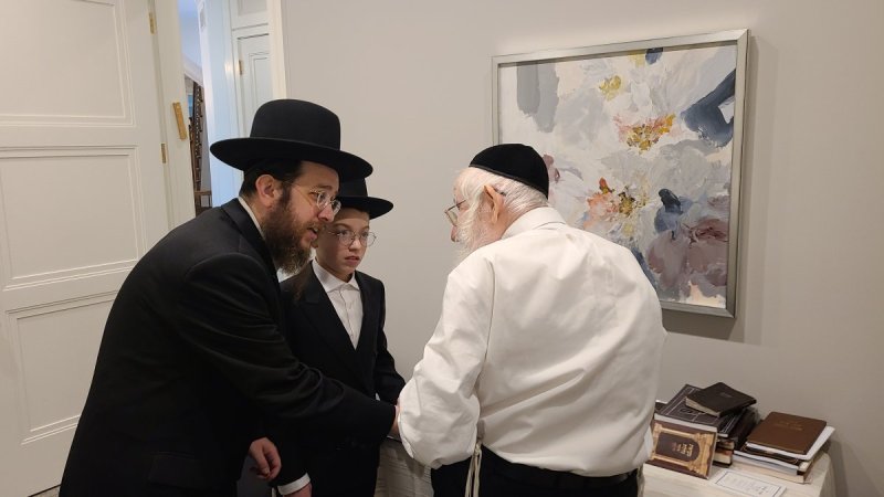 באדיבות המצלם