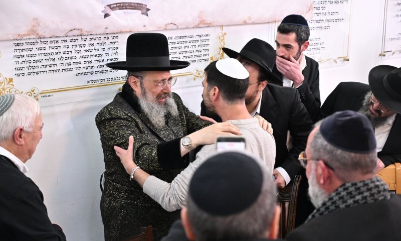 ההילולא השנתית בסימן ברוך השב לבן הקהילה שורד השבי אלקנה בוחבוט