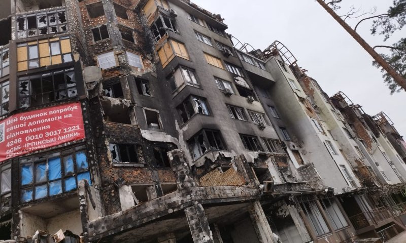 ביתו של הרב נפגע במתקפה רוסית, אחד מבניו נפצע קל