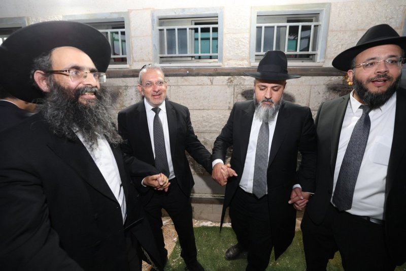 שוקי לרר