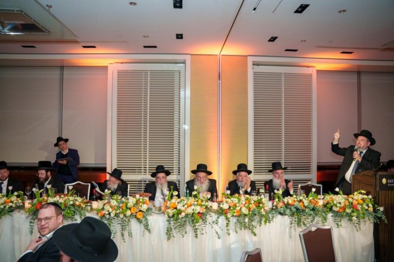 דניאל נפוסי ומאיר זלזניק