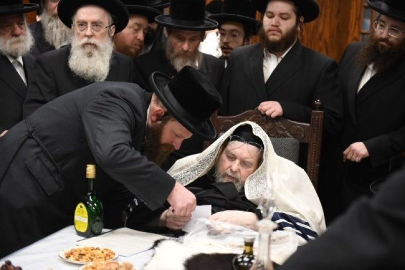 אנשיל בעק וא.מ.ש