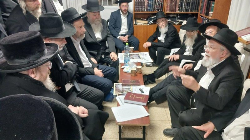 באדיבות המצלם