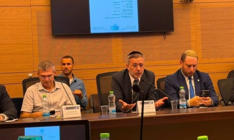סערת האלקטור בוועדת הבחירות: "משנים את כללי המשחק תוך כדי משחק"