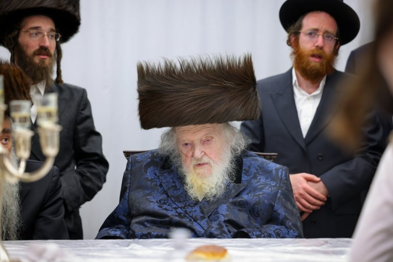 דניאל נפוסי