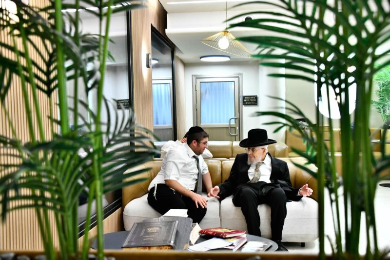 שוקי לרר
