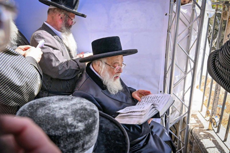 ארי קופרשטוק ומאיר אדרי