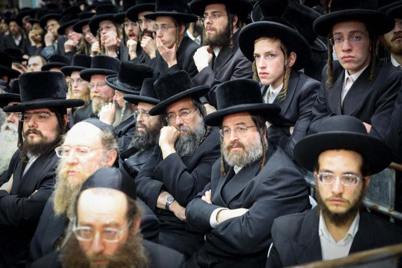 א. אייזנבאך וארי קופרשטוק