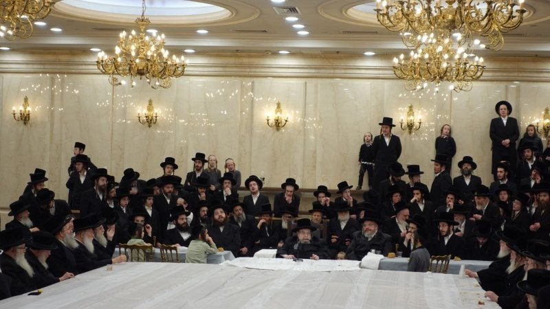 אנשיל בעק וא.מ.ש