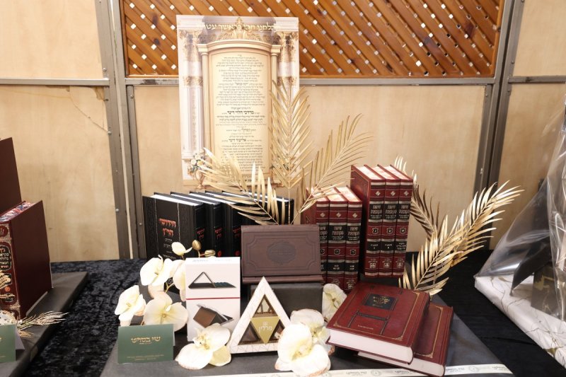 שמוליק קורלנסקי