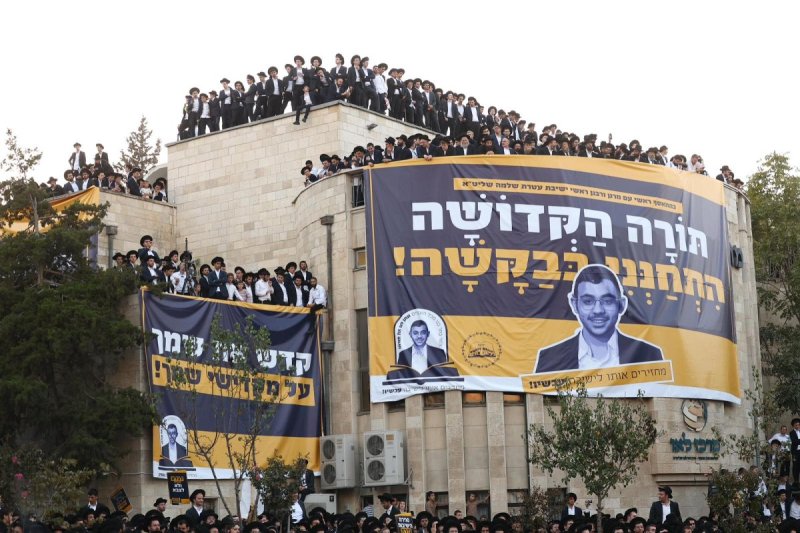 דניאל נפוסי ודוד מנדלסון