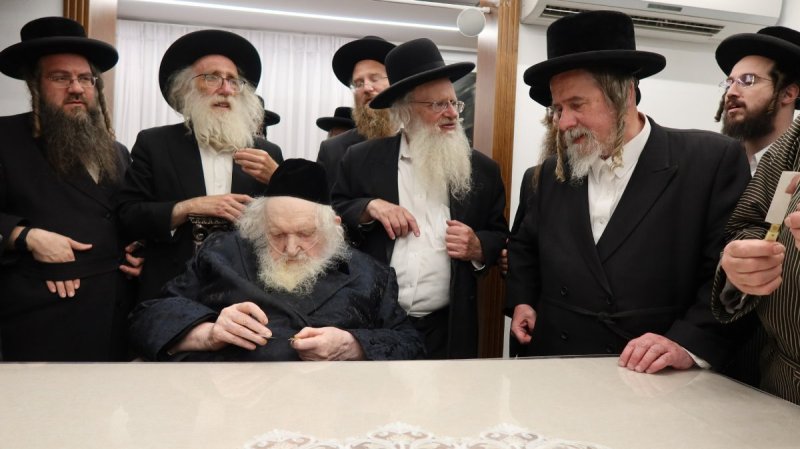 באדיבות המצלם