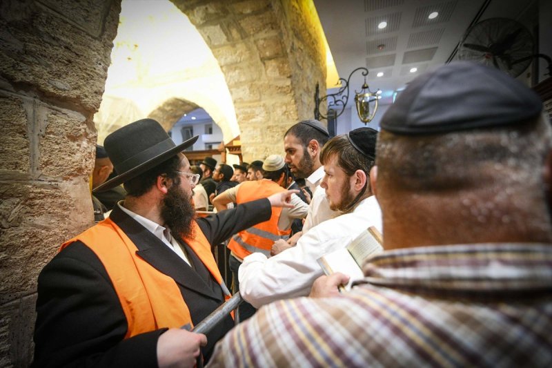 ארי קופרשטוק