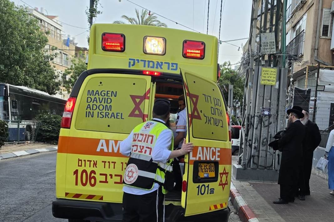 באדיבות המצלם