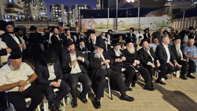 באדיבות המצלם