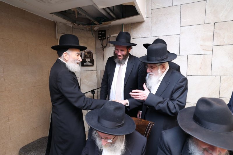 שמוליק קורלנסקי