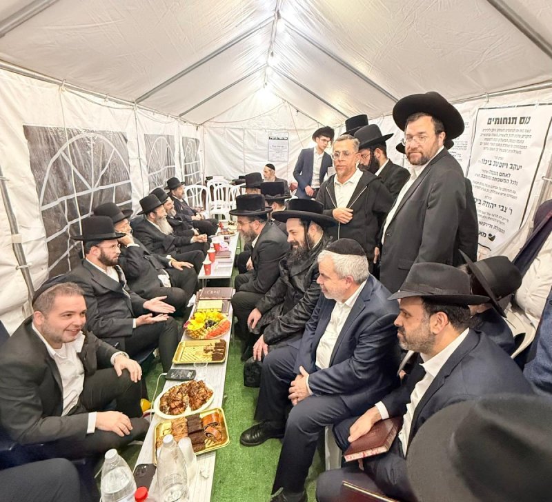 באדיבות המצלם