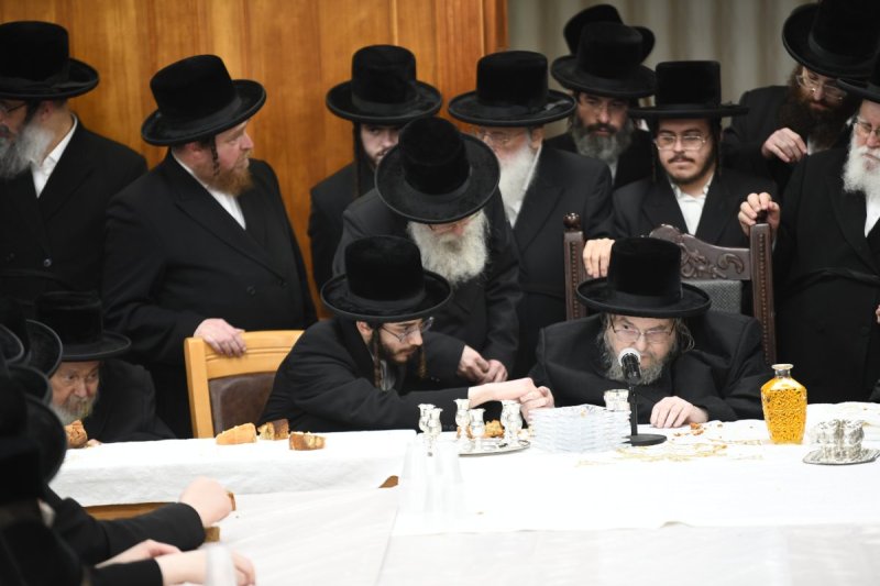 אנשיל בעק