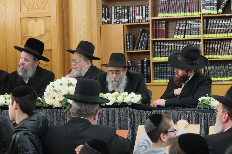 אברהם אבידן