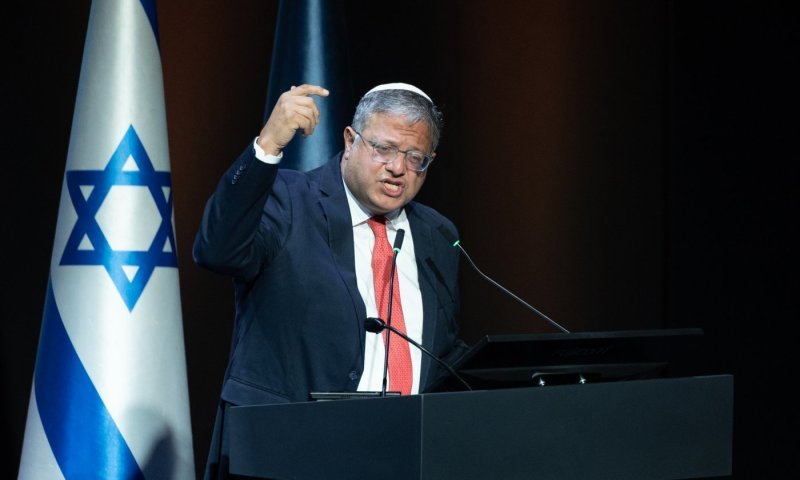 &rlm;שר החוץ הצרפתי: &rlm;לא נאפשר את כניסתו של בן גביר למדינה