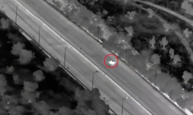 מאחורי סורג ובריח ועשרות אלפי שקלים קנס: העונש החריג לרוכב שטס בכביש