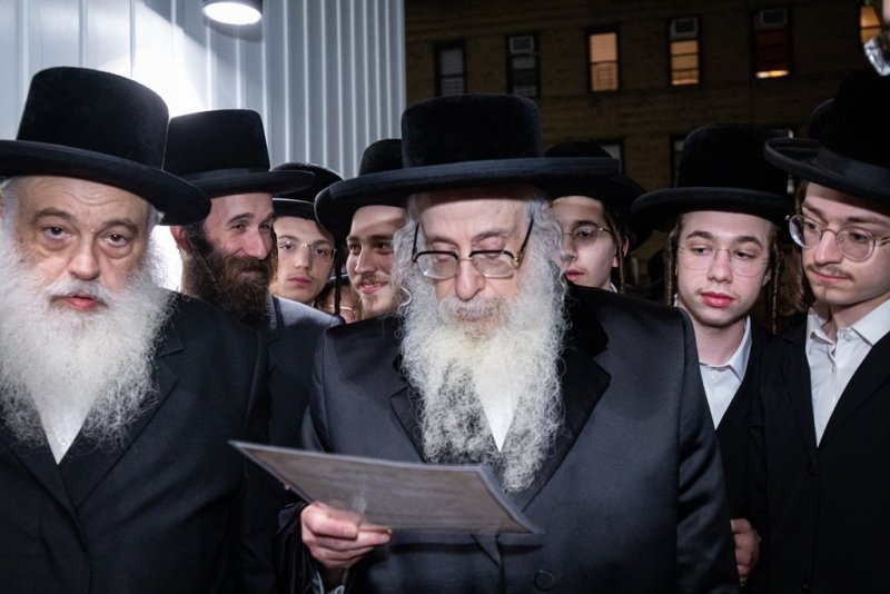 האחים לאנטשעווסקי