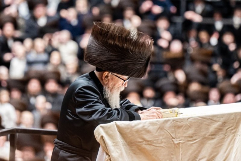 אלי וואהל, איצי מ.