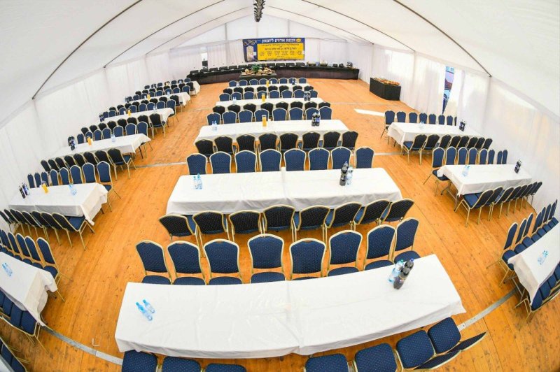 ארי קופרשטוק