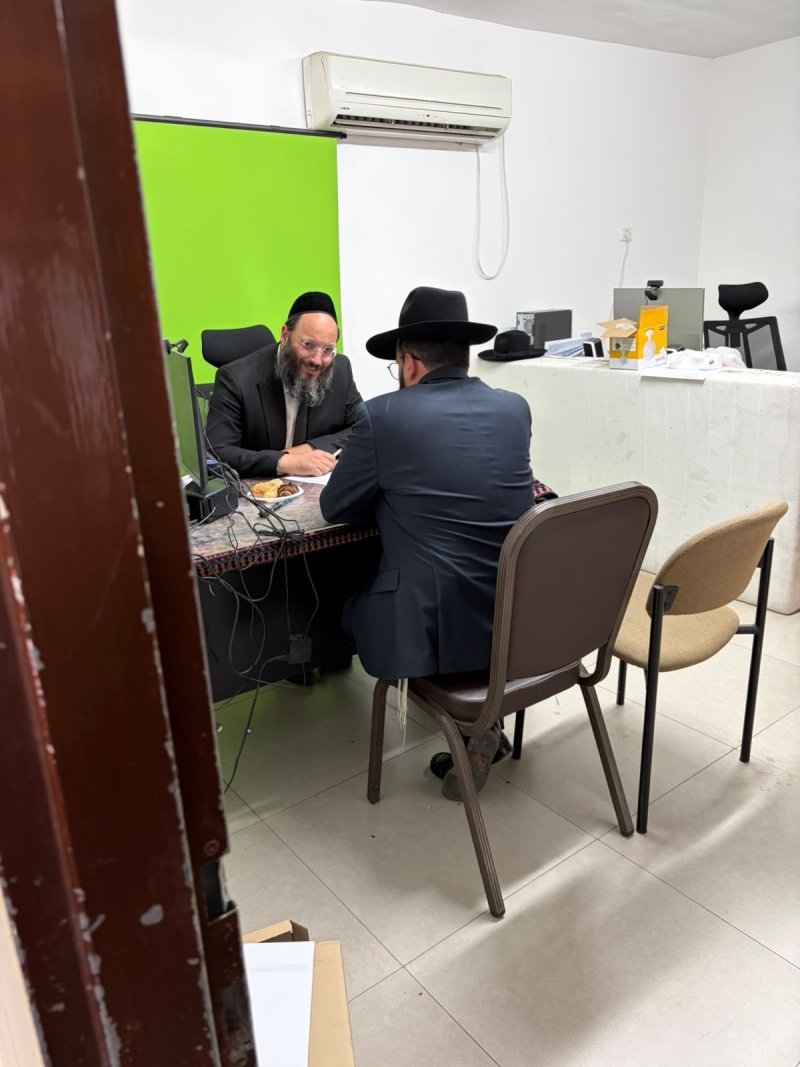 באדיבות המצלם